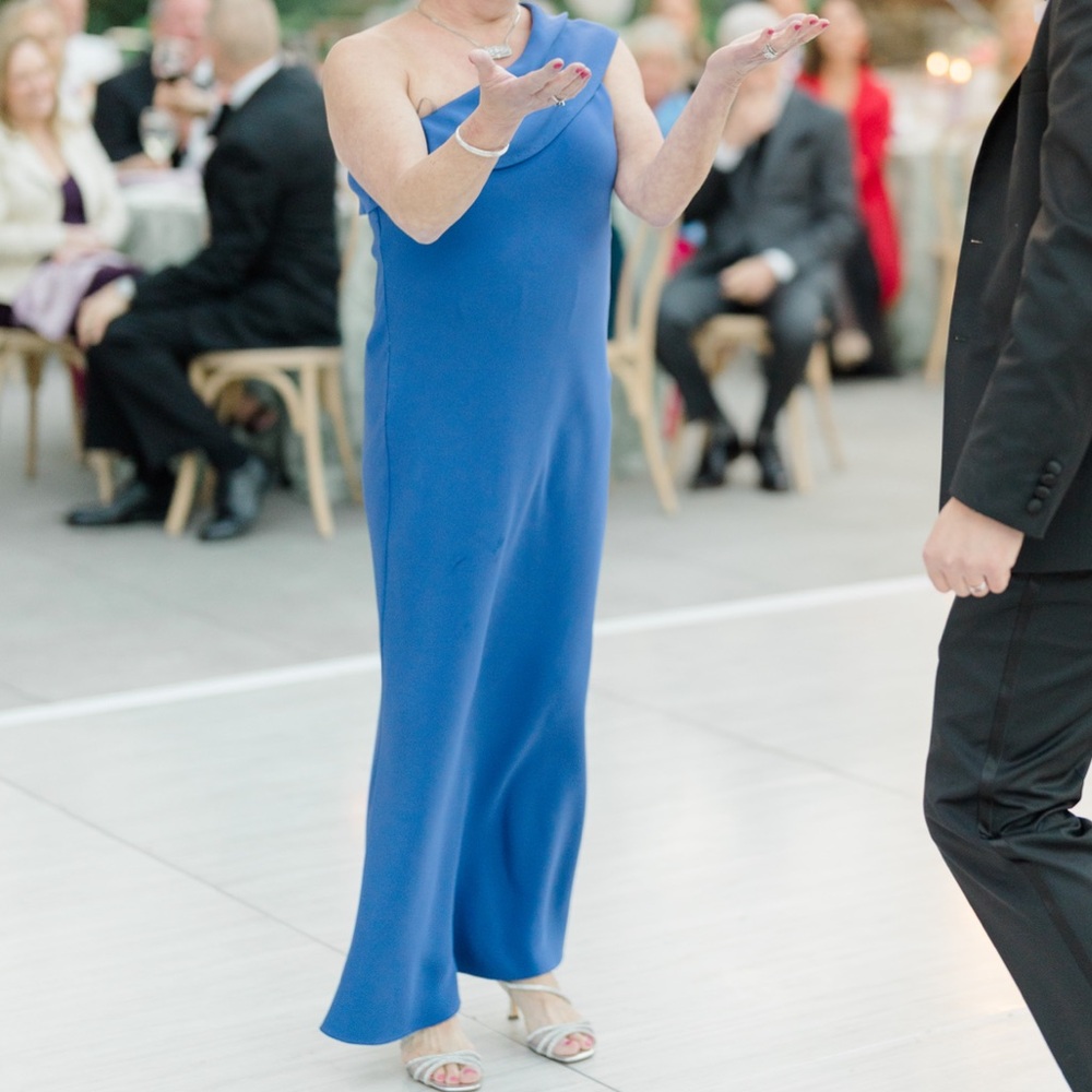 Elegant One-Shoulder Blue Dress - Picture 11 of 12